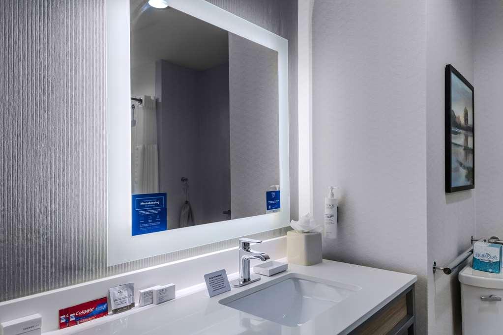 Hilton Garden Inn Detroit Utica, Mi Clinton Township 객실 사진